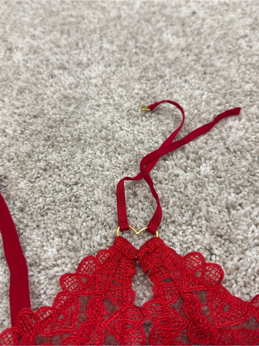 NWOT Victoria's Secret Valentine’s Day Lace Halter Bralette with Heart Details